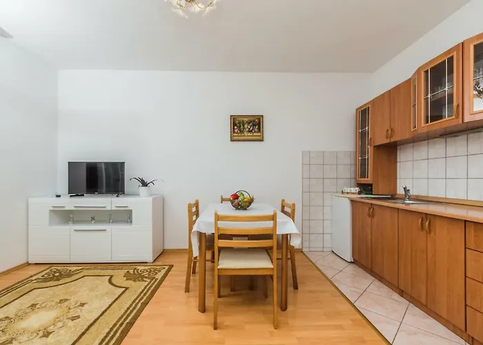 Apartments Karalic
